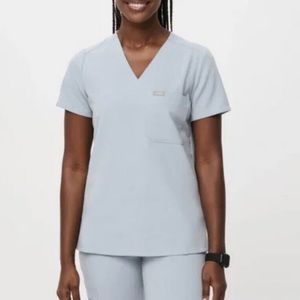 Figs Catarina One-Pocket Scrub Top